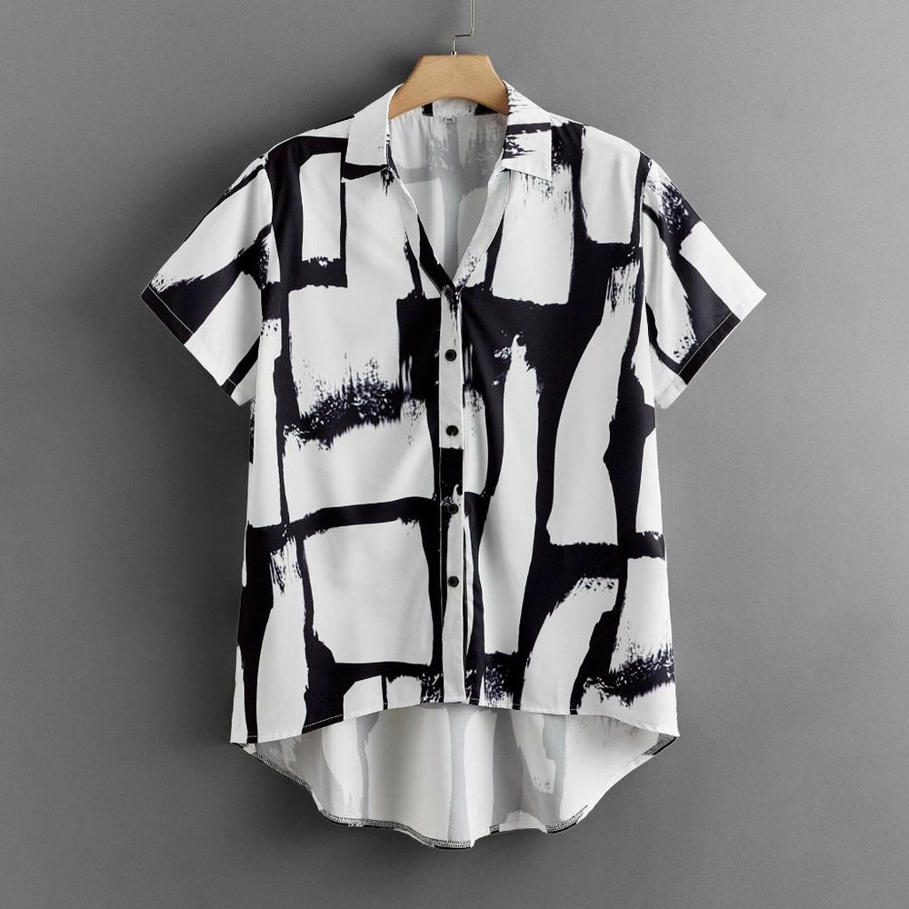 SHEIN Black and White Stroke High Low top, size 3X